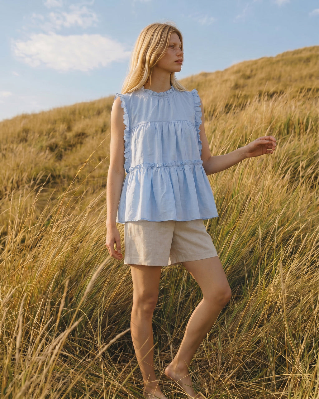 LA ROUGE ApS Julie Frill Top Top Light Blue