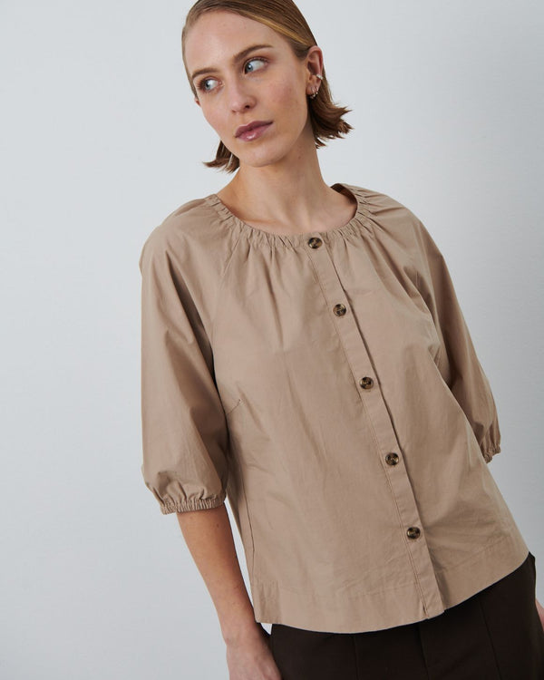 LA ROUGE ApS Anna Blouse Blouse Sand