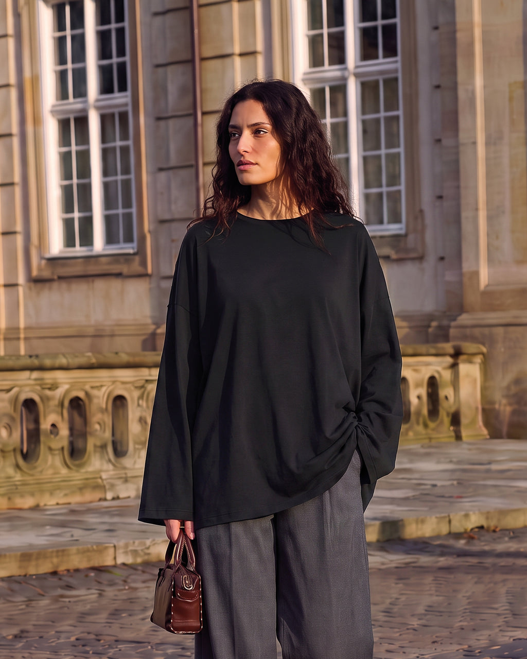 LA ROUGE ApS Boxy L/S T- Shirt T-shirt Black