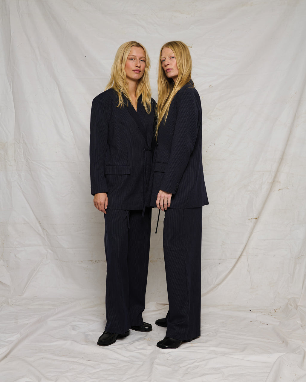 LA ROUGE ApS Catrine Pants Pants Navy Pinstribe