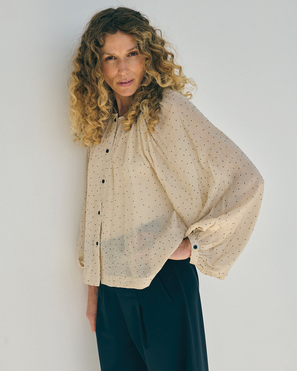 LA ROUGE ApS Dot Shirt Shirt Sand