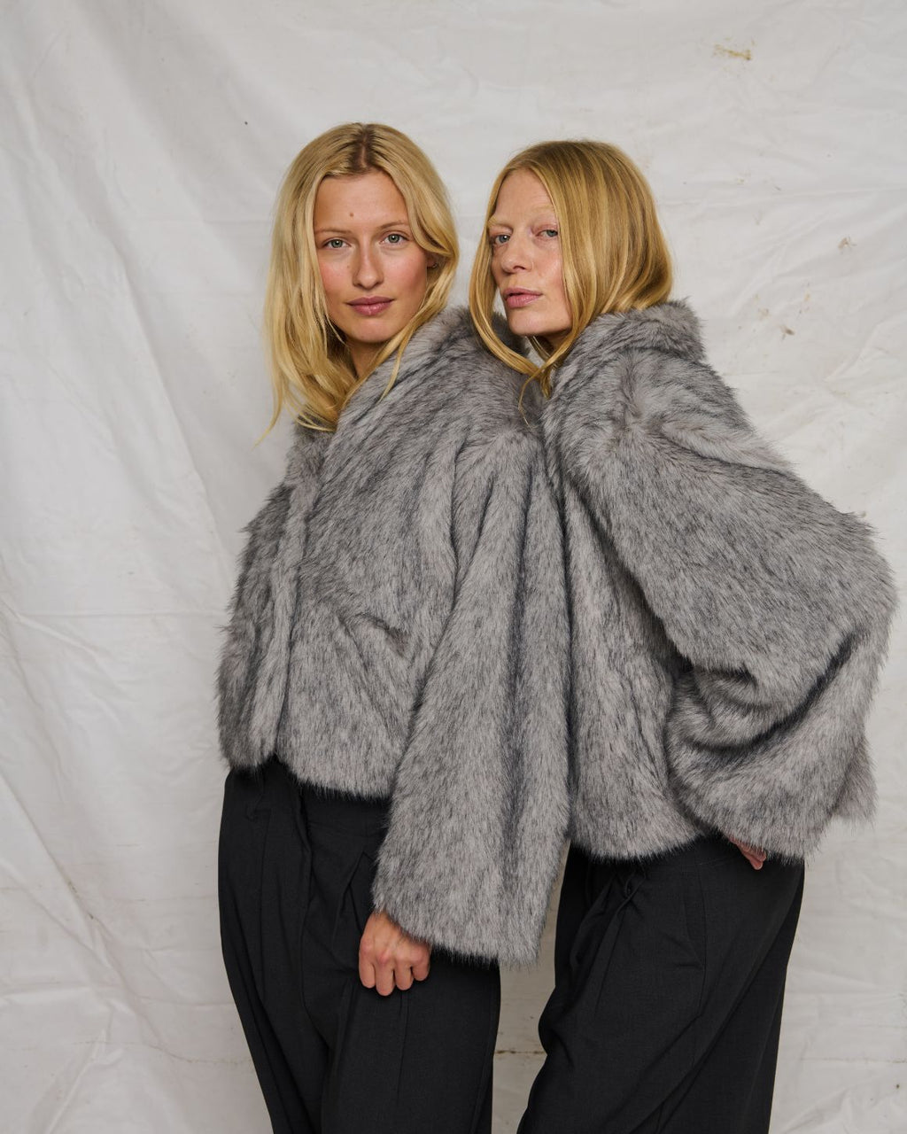 LA ROUGE ApS Fiona Short Fur Fur Grey