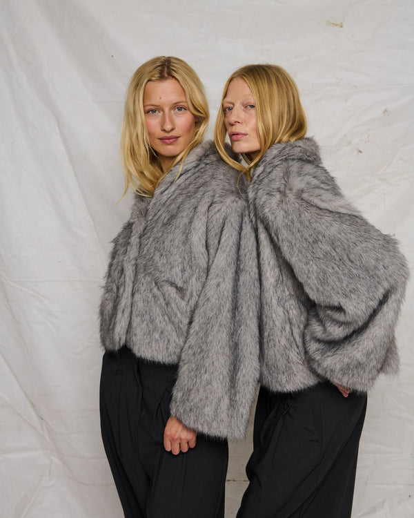LA ROUGE ApS Fiona Short Fur Fur Grey