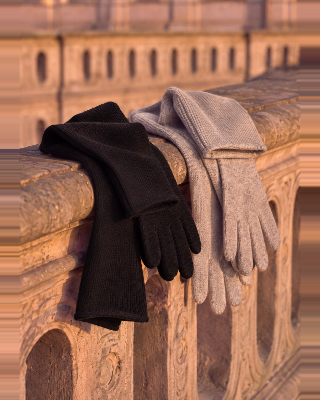 LA ROUGE ApS Julie Gloves Accessories Sand