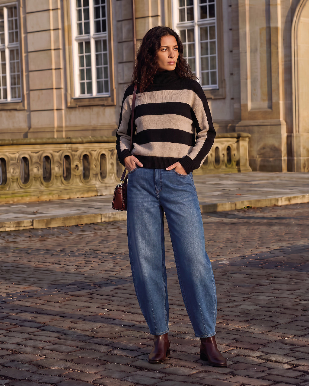 LA ROUGE ApS Julie Striped Knit Knit Black/Sand Stripe