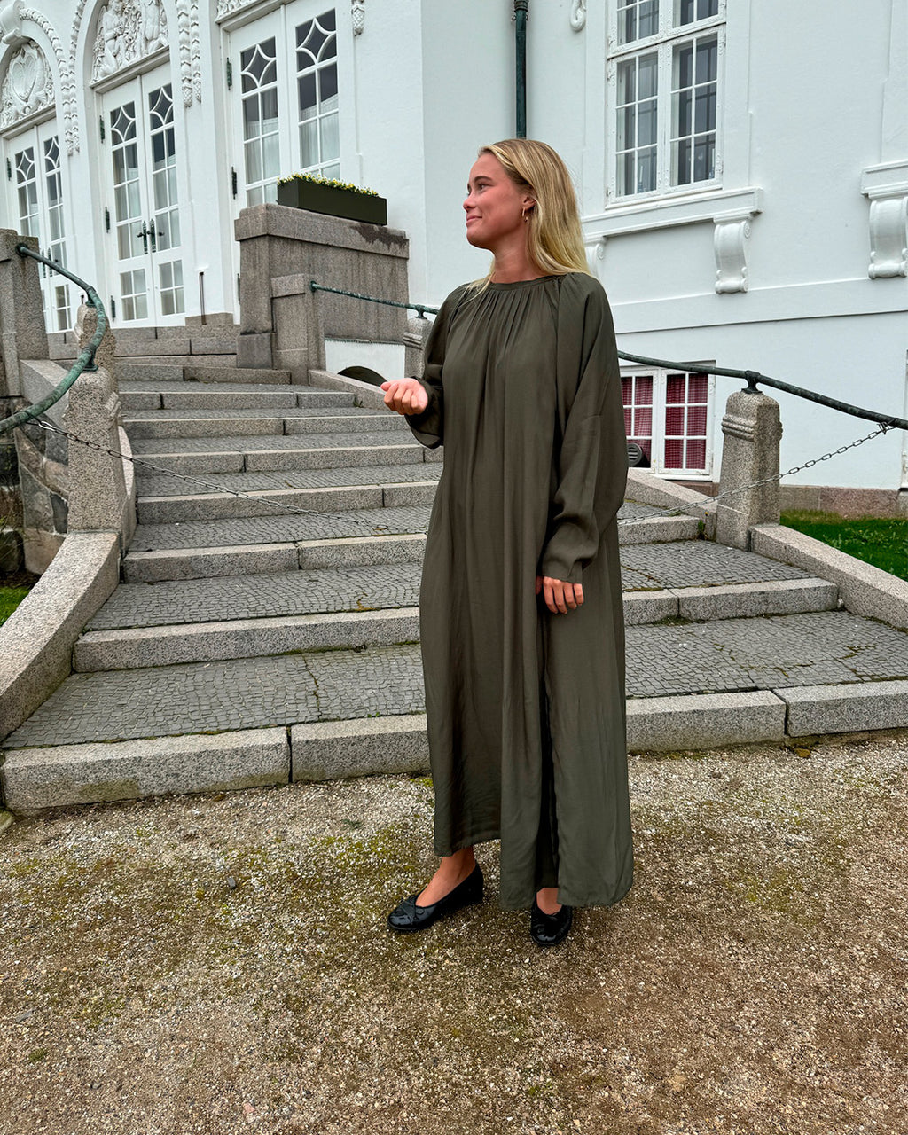 LA ROUGE ApS Lea Dress Dress Army Green