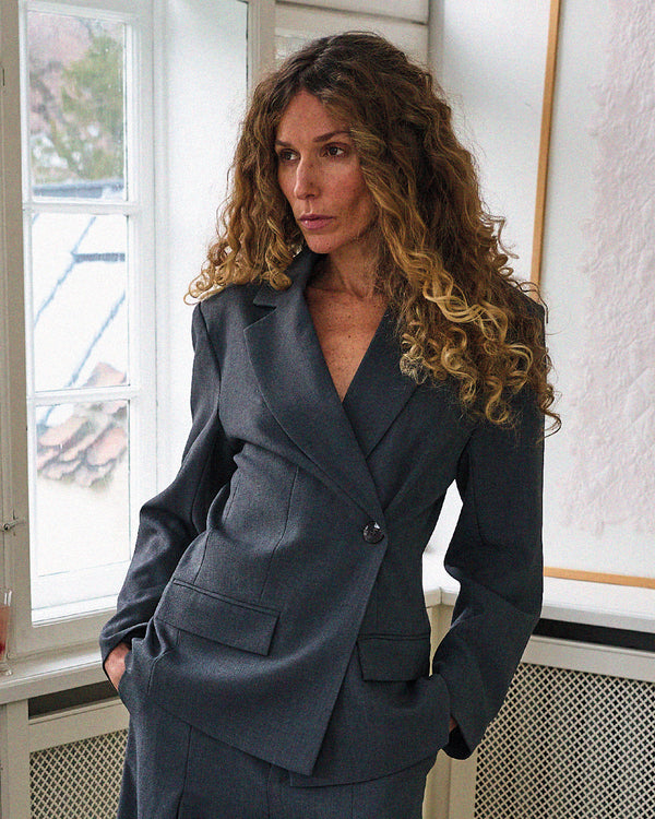 LA ROUGE ApS Lilia Blazer Blazer Grey