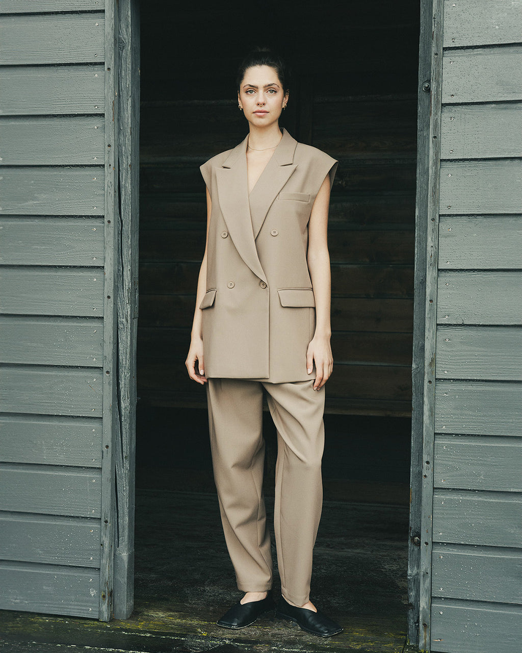 LA ROUGE ApS Line Vest Waistcoat Sand