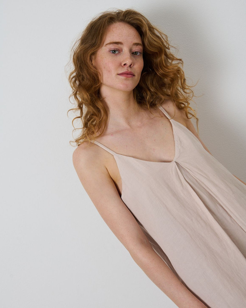 LA ROUGE ApS Lone Strap Dress Dress Light Rose