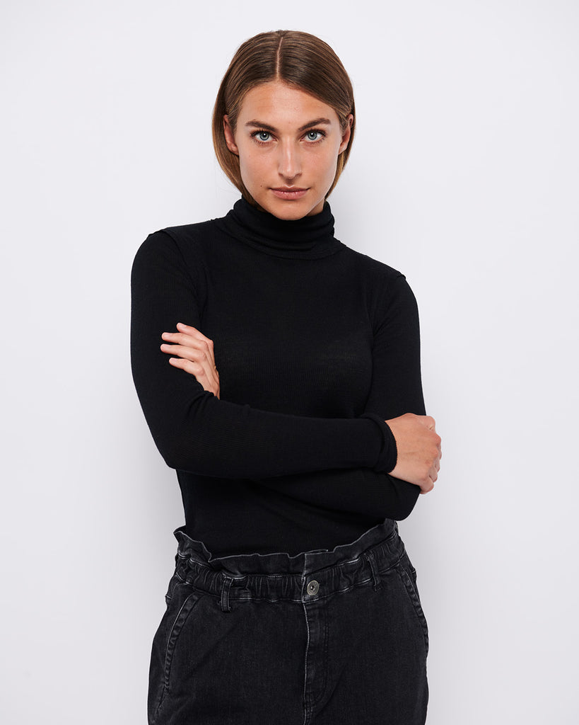 LA ROUGE ApS Marie Turtleneck Shirt Black