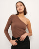 LA ROUGE ApS Lisa One shoulder L/S T-shirt Brown